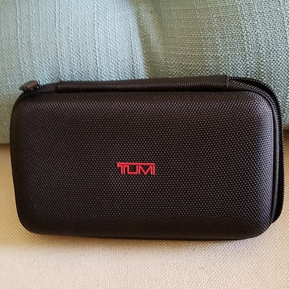Tumi Other - TUMI *Delta 1STClass Hard-Sided* Case DISCONTINUED